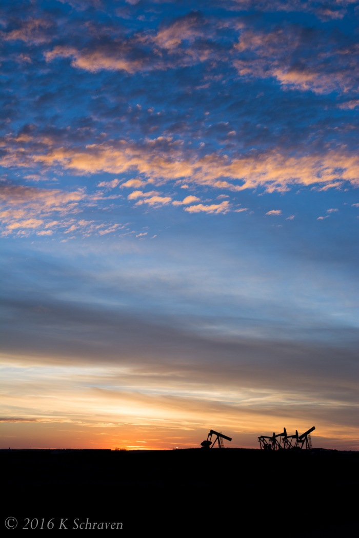 oil-rig-at-sunset-5392
